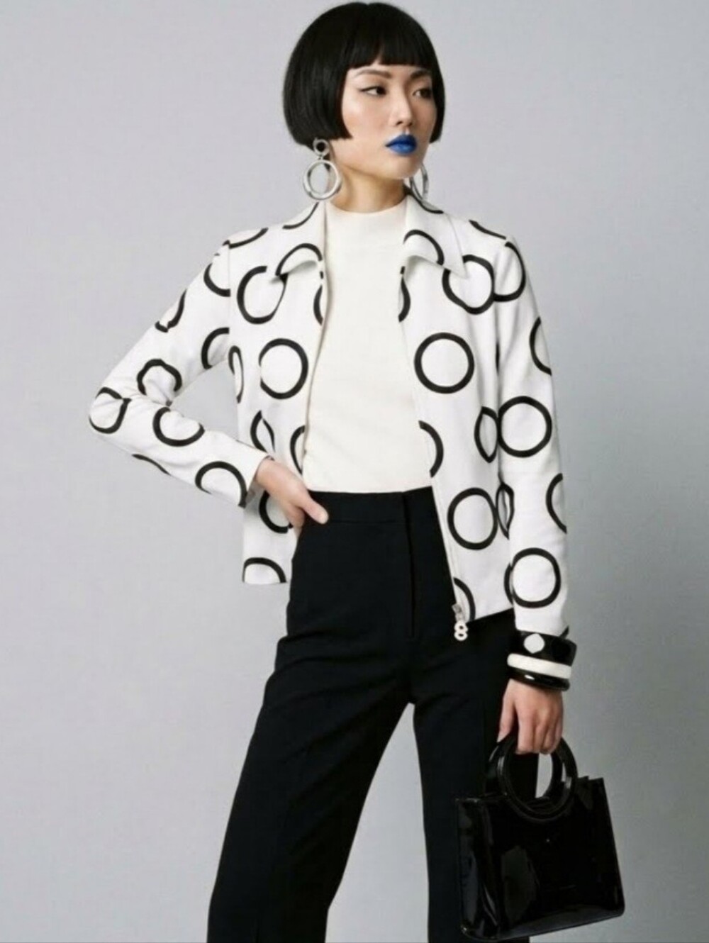 Joseph Ribkoff Monochrome Graphic Circle Blazer Zip Jacket Y2K Retro Mod Size 6